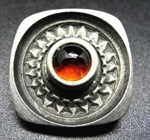Brosch
RC